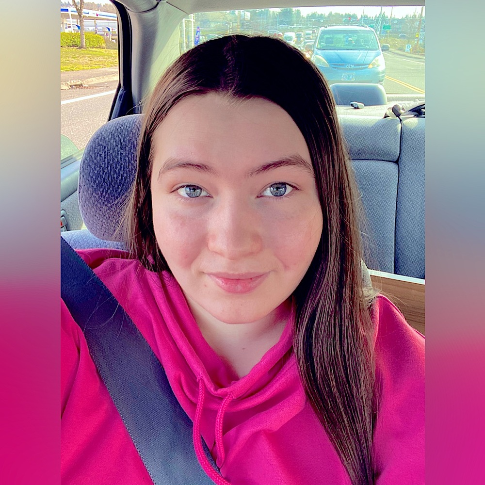 Meet your Posher, Breana